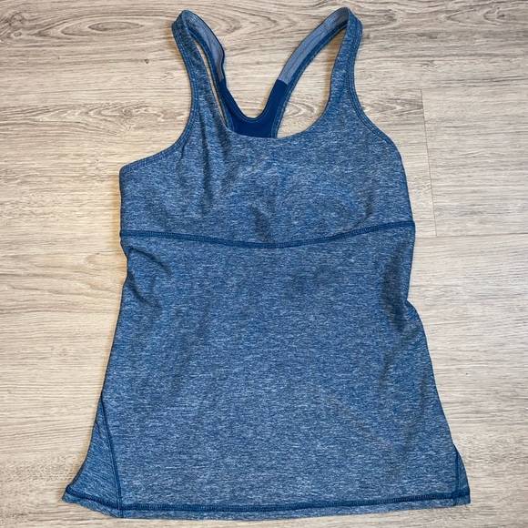 Blue LULULEMON workout top with built in sports bra - Picture 2 of 3